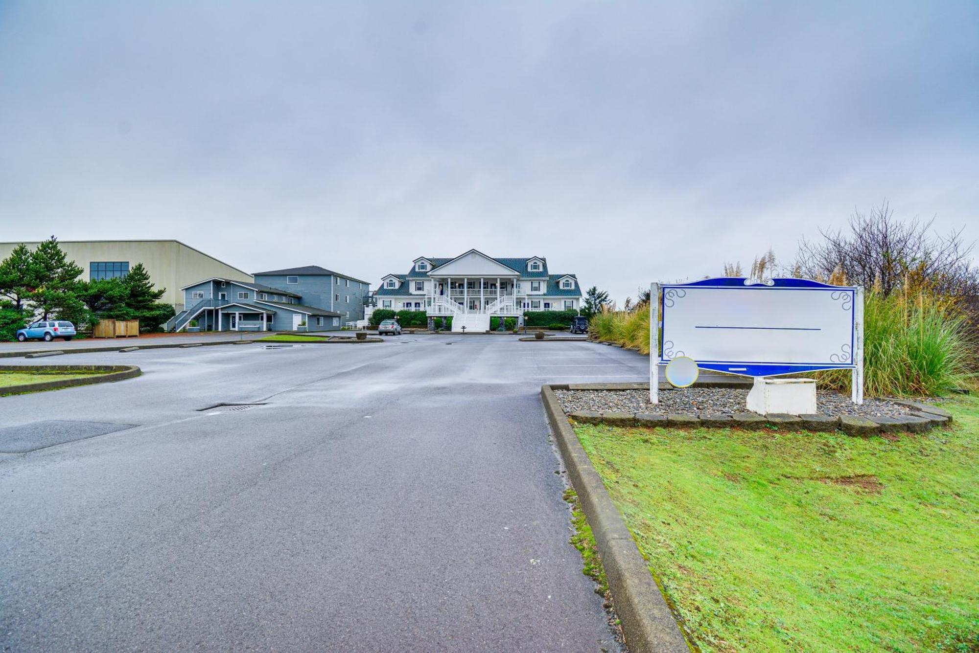 Ocean Shores Condo Rental With View - Walk To Beach! Extérieur photo