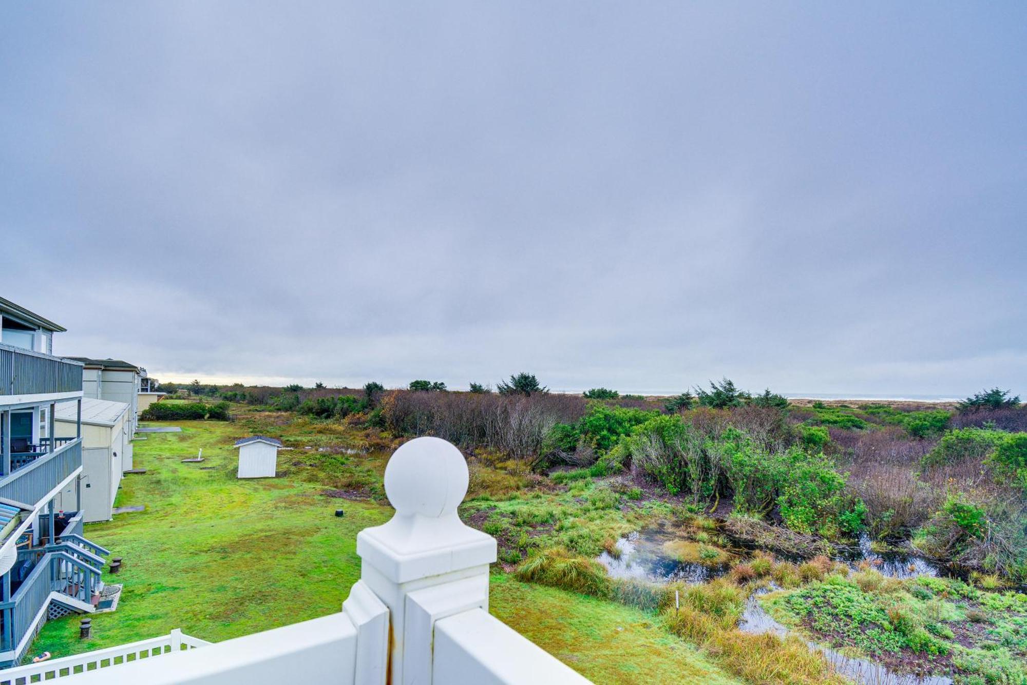 Ocean Shores Condo Rental With View - Walk To Beach! Extérieur photo